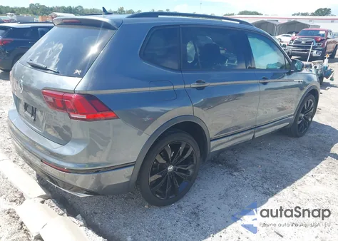 2020 Volkswagen Tiguan 2.0T Se/2.0T Se R-Line Black/2.0T Sel from USA, damaged, VIN 3VV3B7AX6LM181877